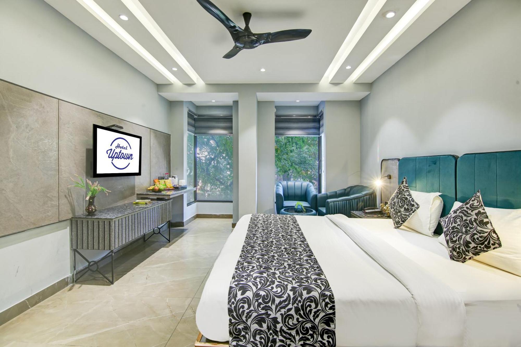 Hotel Uptown - 1Km Connaught Place New Delhi Exterior photo